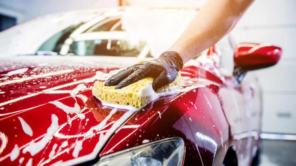 cómo enjabonar tu coche correctamente